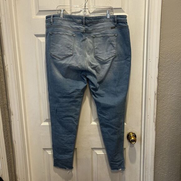 Kancan Kodie High Rise Stretch Denim Raw Cuffed Hem Ankle Distressed Jeans 3XL - Picture 6 of 9